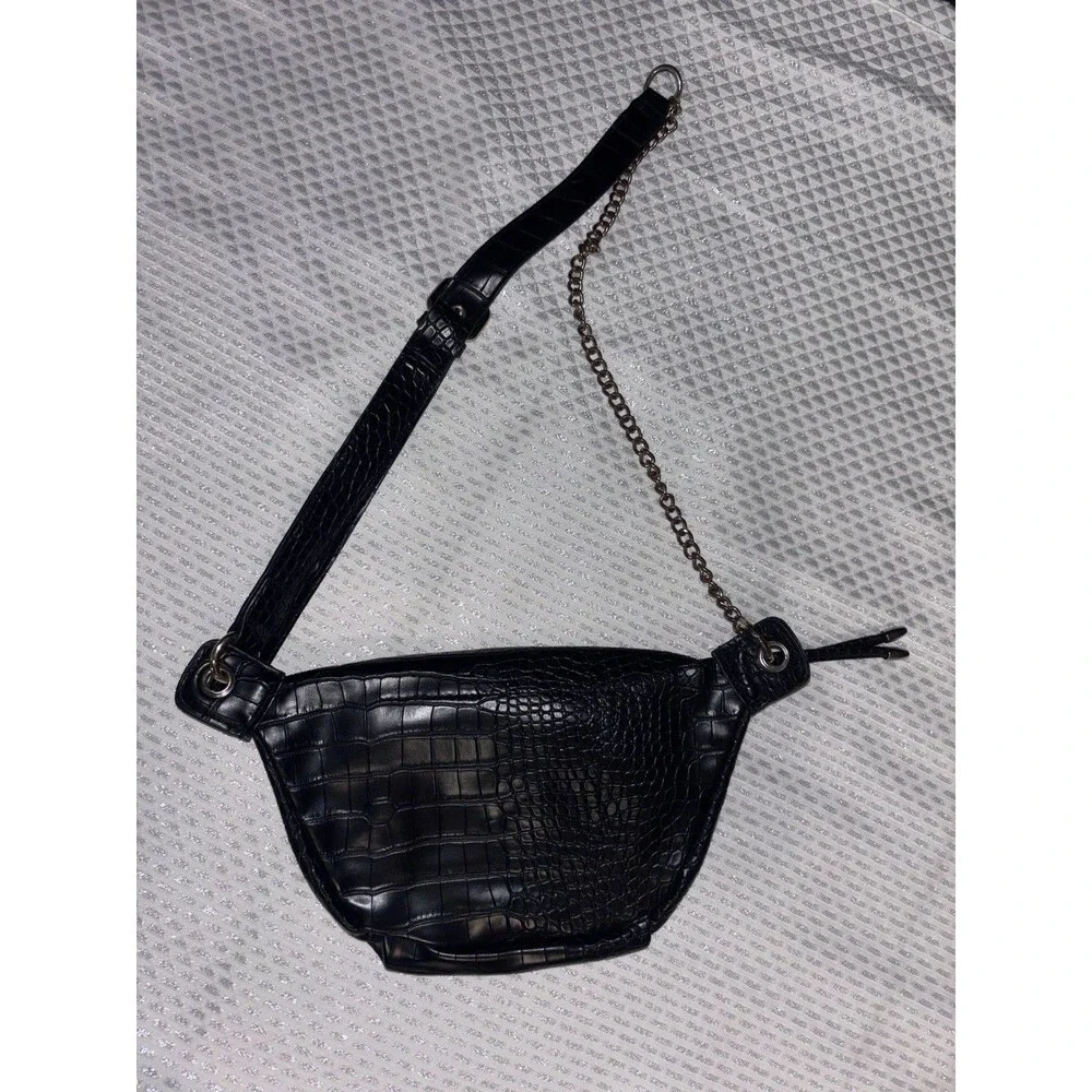 Women’s Unbranded Black Vegan Embossed Faux Leather Fanny Pack Waist Sling Bag